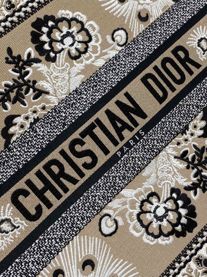 Christian Dior Shopping Bags